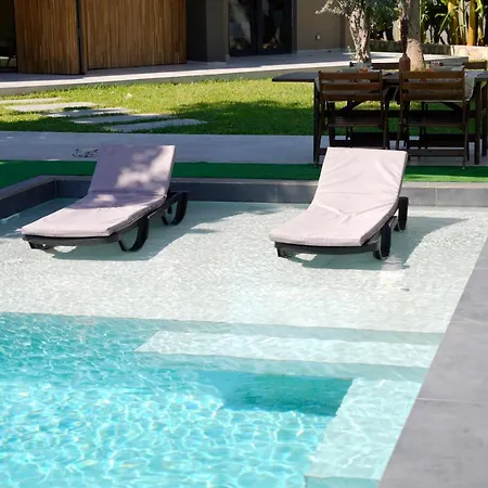 Villa Antalya Merkezde Muhafazakar Lueks 