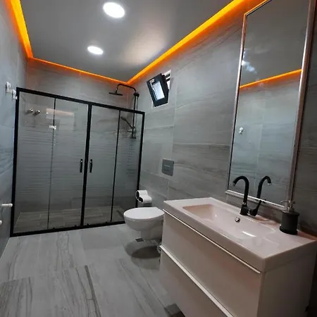 Villa Antalya Merkezde Muhafazakar Lueks 