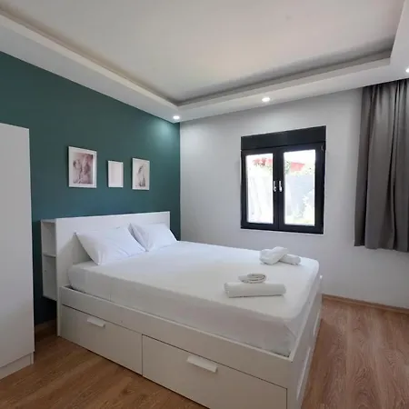 Villa Antalya Merkezde Muhafazakar Lueks 